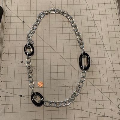 #135 Silver/Black Chain Necklace-D18