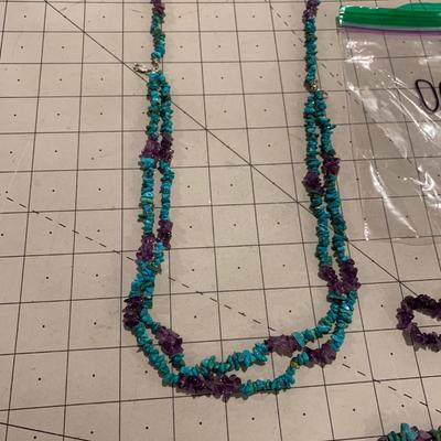 #188 Blue/Purple Necklace, Bracelet and Spare Beads-D68