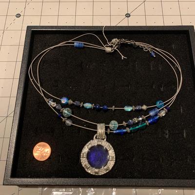 #263 Blue Bead/Wire Necklace-E22