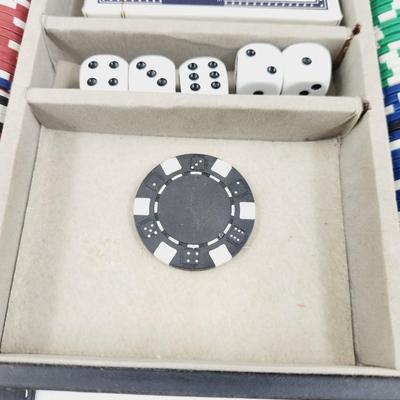 New BNSF COLLECTABLE POKER GAME SET