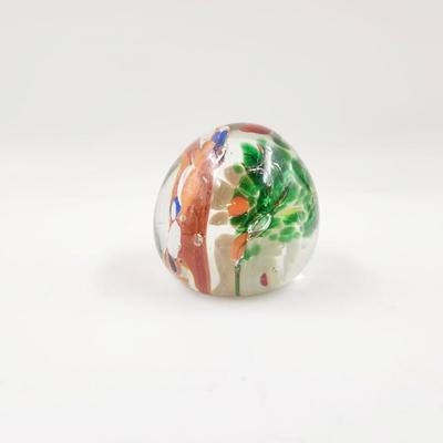 COLLECTABLE HAND BLOWN ART GLASS GLOBE