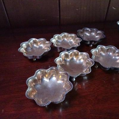 LOT 106. STERLING SILVER BOWLS
