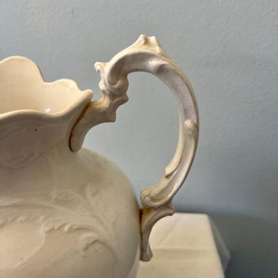 Vintage Wash Basin and Pitcher (BR1-JM)