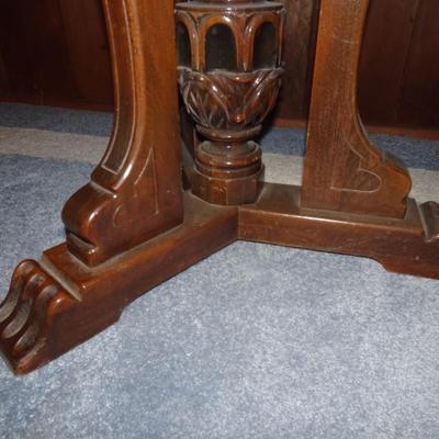 LOT 158. ANTIQUE 1920'S SPANISH REVIVAL HEXAGONAL SIDE TABLE