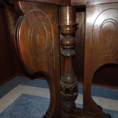 LOT 158. ANTIQUE 1920'S SPANISH REVIVAL HEXAGONAL SIDE TABLE