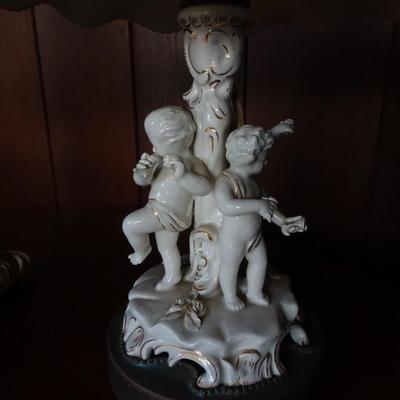 LOT 163. PAIR OF VINTAGE CHERUB LAMPS