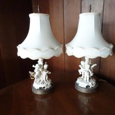 LOT 163. PAIR OF VINTAGE CHERUB LAMPS