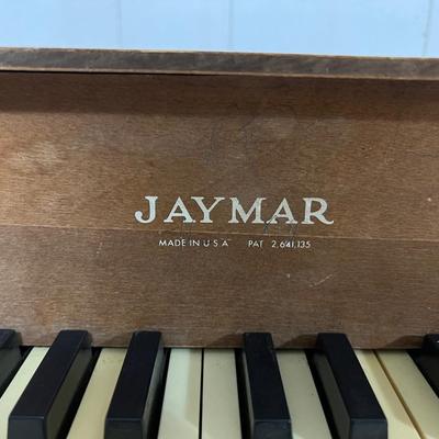 VINTAGE JAYMAR Childâ€™s Piano *See Description*