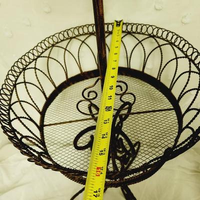 ORNATE TALL METAL WIRE 2 TIER BASKET PLANTER