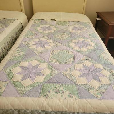 Pair of Twin Headboards, Quilts and More (UB1-DW)