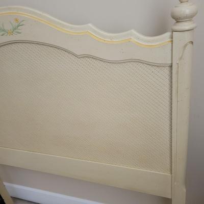 Pair of Twin Headboards, Quilts and More (UB1-DW)