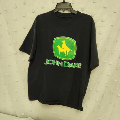 KANSAS CITY JOHNNY DARE SIGNED TSHIRT SIZE XL