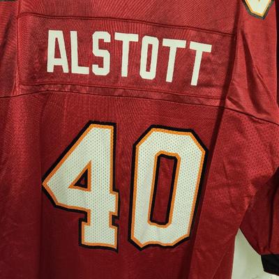 BUCCANEERS #40 2 XXL ALSTOTT UNSIGNED JERSEY