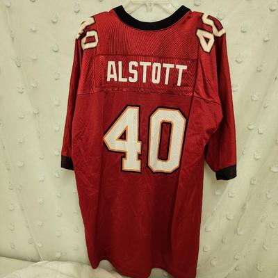 BUCCANEERS #40 2 XXL ALSTOTT UNSIGNED JERSEY