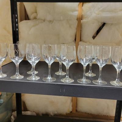 Spectrum Wine Rack and Luminarc Nuance Goblets (BS-DW)