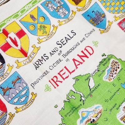 VINTAGE ARMS & SEALS OF IRELAND TEA TOWEL