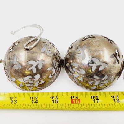 VINTAGE SILVER PLATED POTPOURRI ORNAMENT