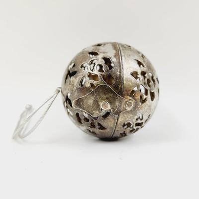 VINTAGE SILVER PLATED POTPOURRI ORNAMENT