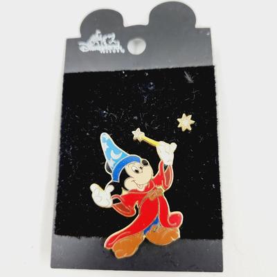 DISNEY COLLECTABLE MICKEY SORCERER PIN