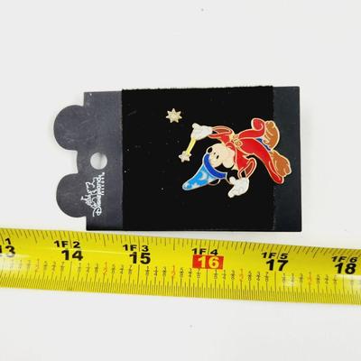 DISNEY COLLECTABLE MICKEY SORCERER PIN
