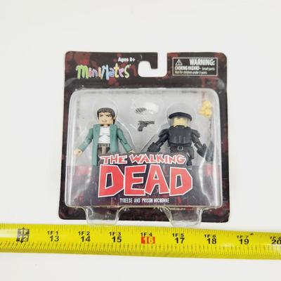UNOPENED MINI MATES THE WALKING DEAD TYREESE & PRISON MICHONNE COLLECTABLE