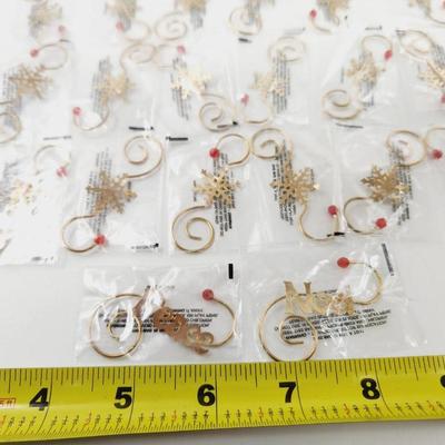 22 PC DECORATIVE METAL ORNAMENT HANGERS
