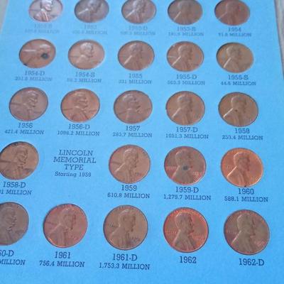 LOT 27  TWO BLUE BOOKS OF LINCOLN HEAD CENTS