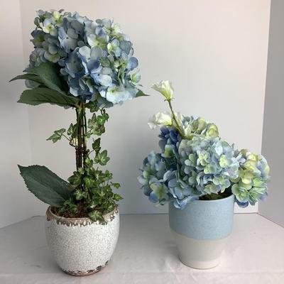 8566 Two Faux Flower Arrangements