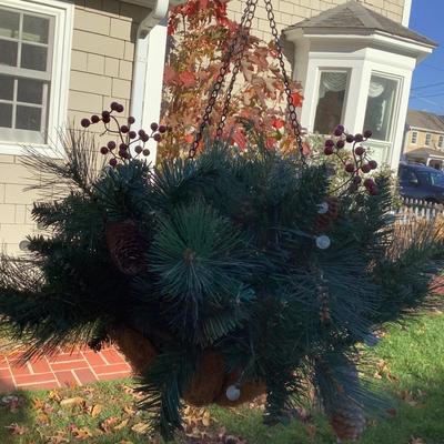 8567 Lot of Christmas Garland, Wreathe, 2 Small Christmas Trees & Hanging Christmas Basket