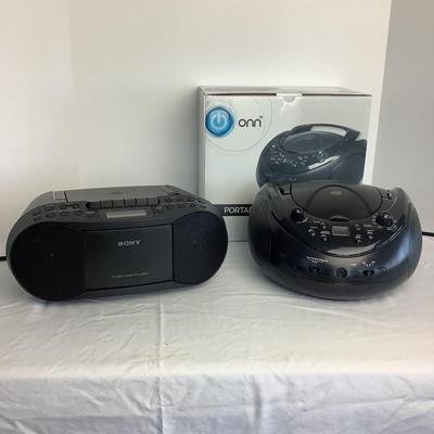 8568 Onn Portable Am/Fm CD Boombox & Sony CD Radio Cassette-Corder