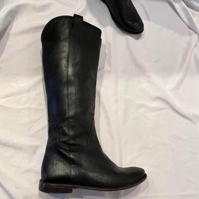 Frye Size 8 Leather Boots (MB-RG)