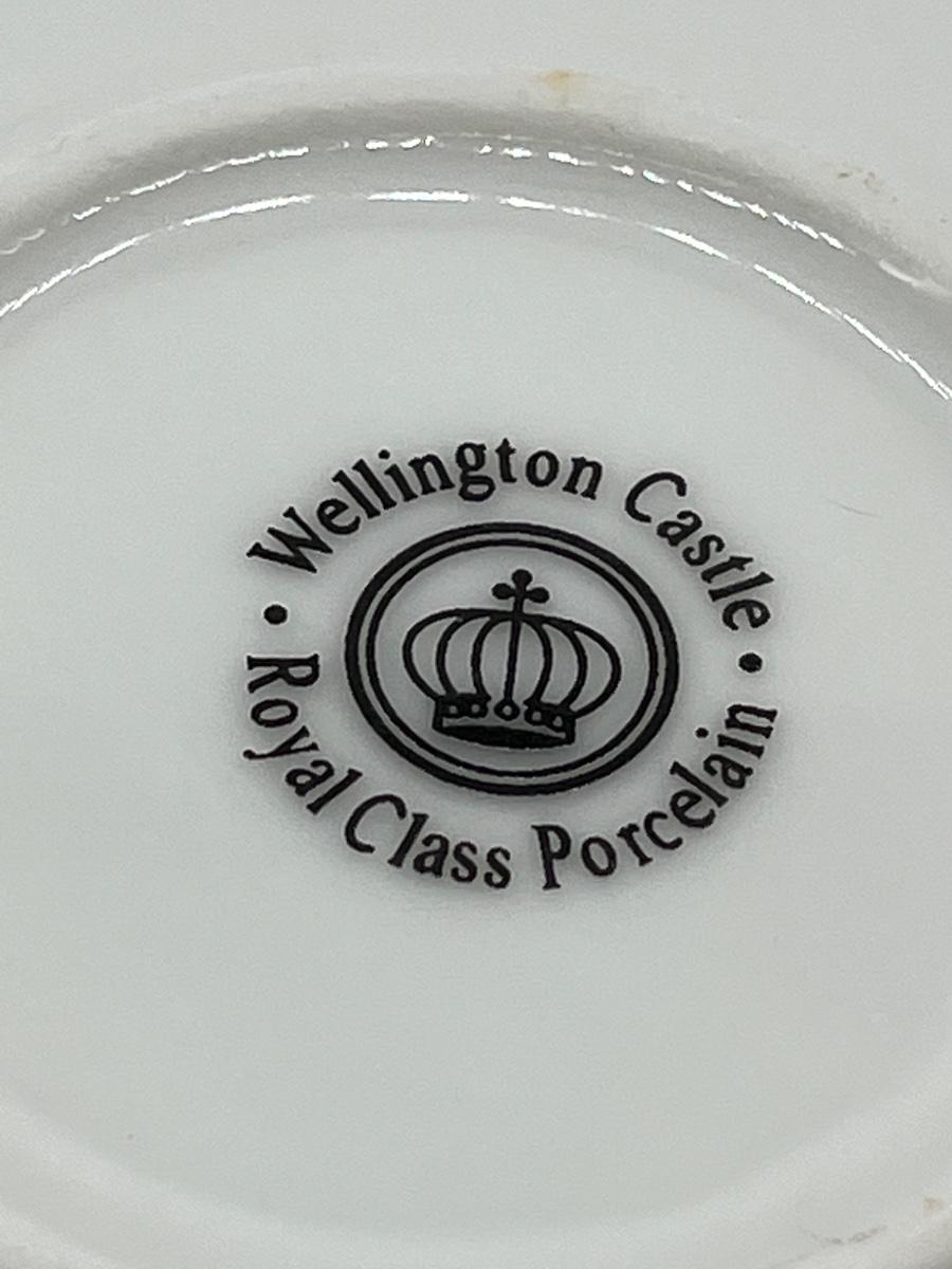 WELLINGTON Pair (2) Porcelain Cups & Saucers