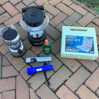 8574 Rayovac 8 D Cell Sportsman Area Lantern, Sharper Image Lantern, First Aid Kit, 2 Flashlights & Mosquito Repellent