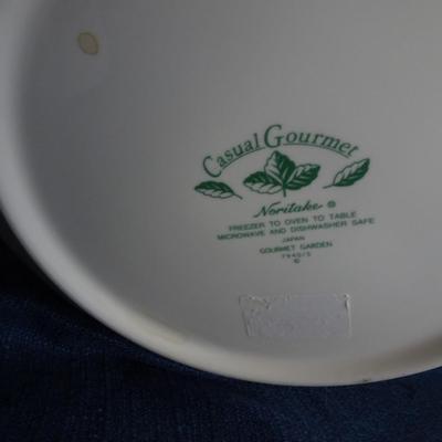 LOT 169. HOME DECOR