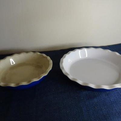 LOT 170. EMILE HENRY PIE PLATES