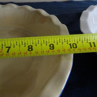 LOT 170. EMILE HENRY PIE PLATES