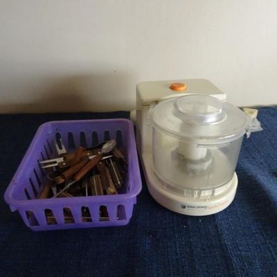 LOT 179. HANDY CHOPPER AND CORN COB HOLDER