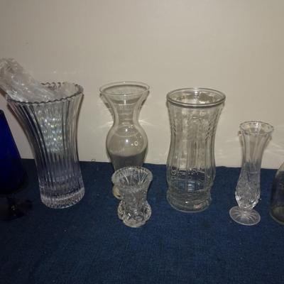 LOT 184 GLASS VASES