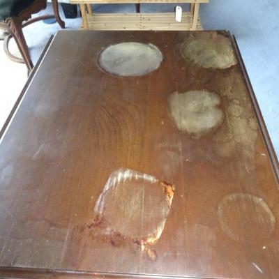 LOT 203  END TABLE