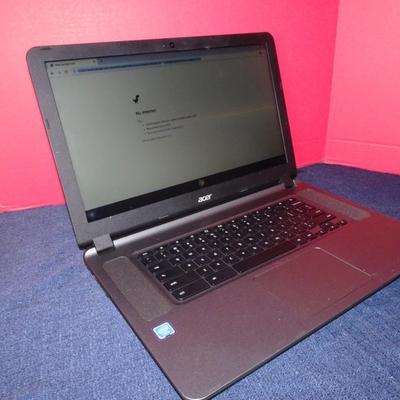 LOT 214. ACER CHROME LAP TOP