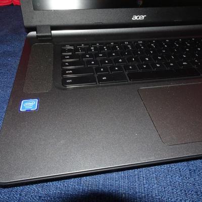 LOT 214. ACER CHROME LAP TOP