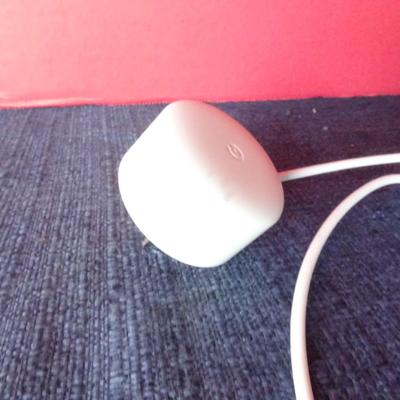 LOT 215. GOOGLE SMART SPEAKER