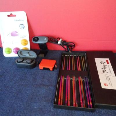 LOT 216 CHOPSTICKS, WEB CAMERA, CORD MINDER