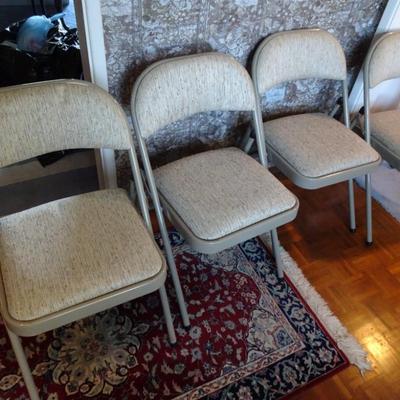 LOT 226. FOUR FOLDING CHAIRS