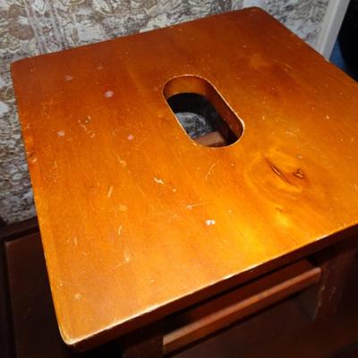 LOT 227. WOOD STOOL AND PLANT STAND