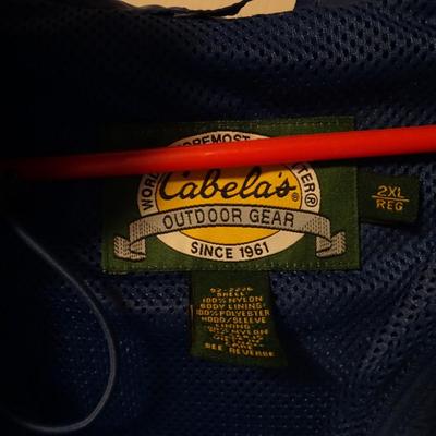 LOT 234. CABELA'S  HOODED JACKET  2 XL