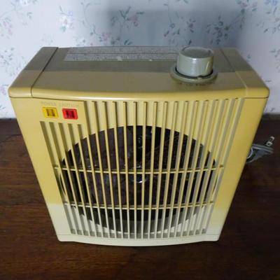 LOT 240. DURACRAFT HEATER