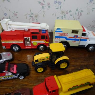 LOT 269. COLLECTION OF TOY TRUCKS AND CARS