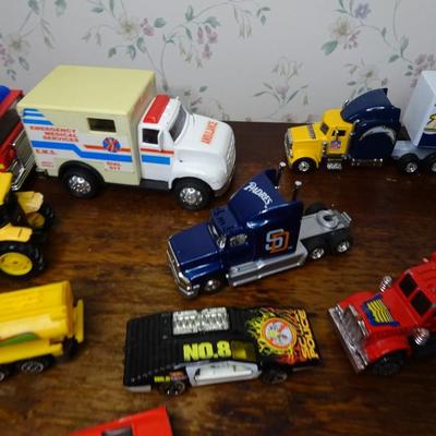 LOT 269. COLLECTION OF TOY TRUCKS AND CARS