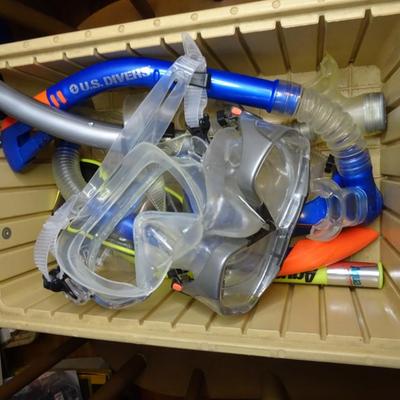 LOT 255. SCUBA MASK AND SNORKELS